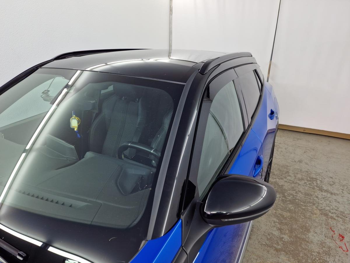 Дефлектор (водосток) лобового стекла для Peugeot 2008 II