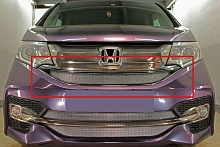 Защитная сетка радиатора верх для Honda Stepwgn V