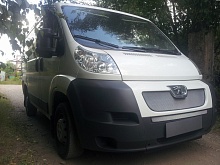 Защитная сетка радиатора низ для Peugeot Boxer II