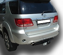 Фаркоп Leader с типом шара F для Toyota Fortuner I Рестайлинг